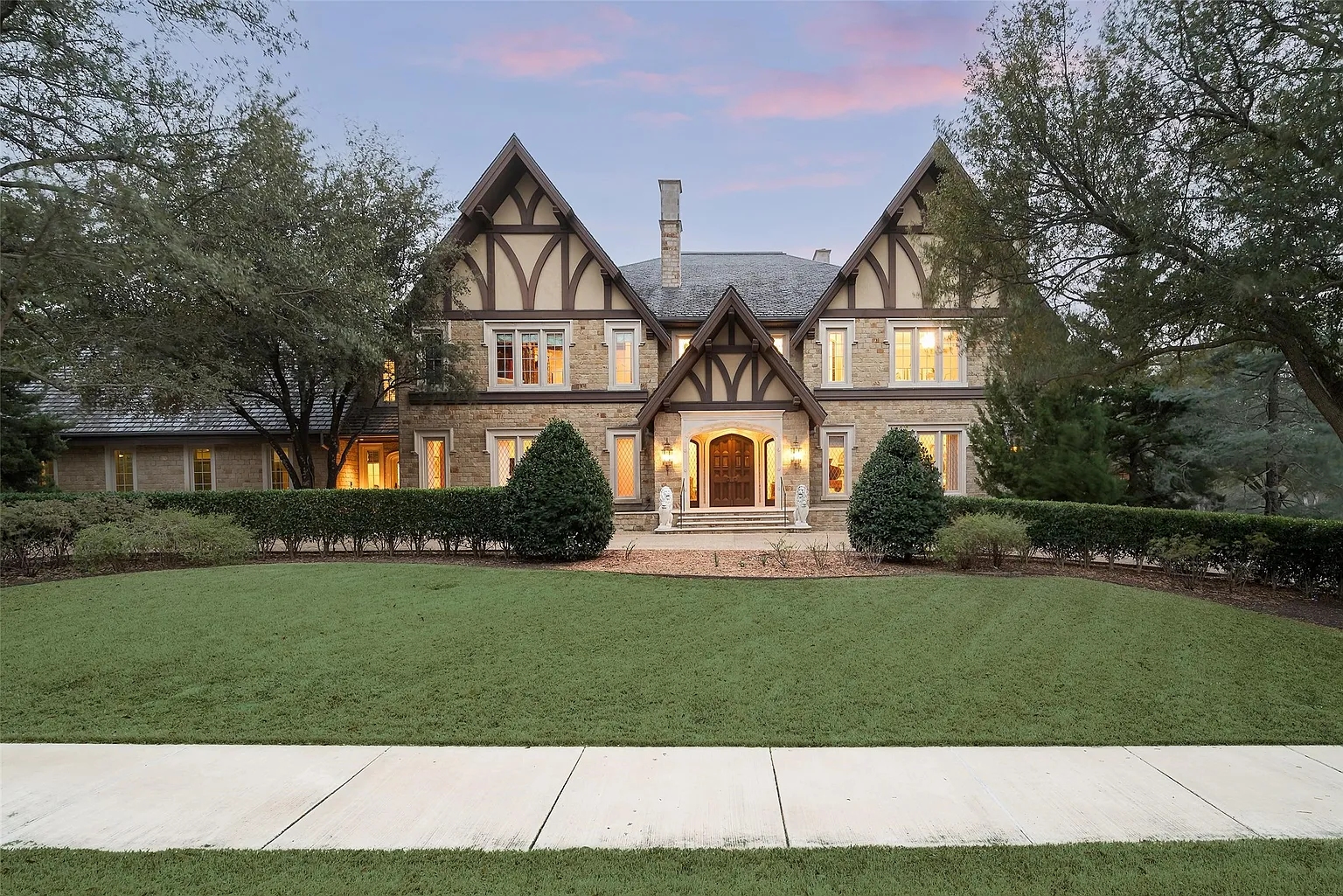 Top 10 Most Expensive Homes for Sale in Dallas, TX
