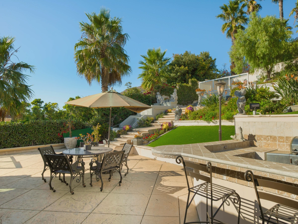 5 Ways to Keep Your Arizona Backyard Cool: Practical Solutions for Hot Days