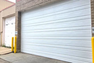 Commercial warehouse garage doors at a shipping area